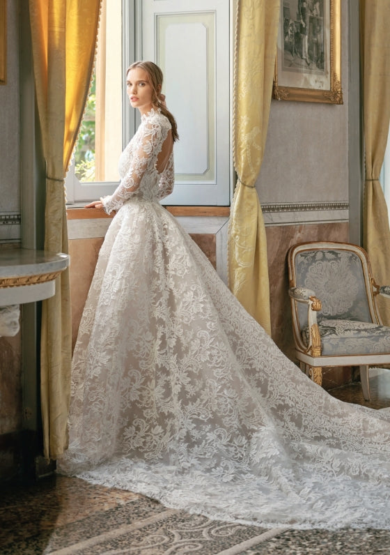 Designer bride-dresses-wedding-guest-of-tove-markarian-monique-lhuillier